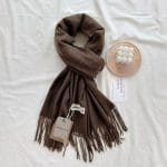 Different Tone Scarf - Image 7