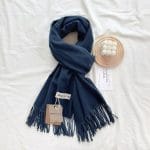 Different Tone Scarf - Image 4